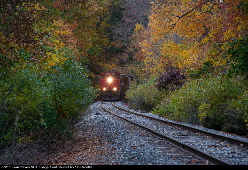 Fall colors for southbound NECR 608